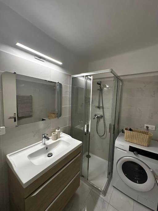 Joli F2, 7 Min De La Gare Appartement Cannes Buitenkant foto